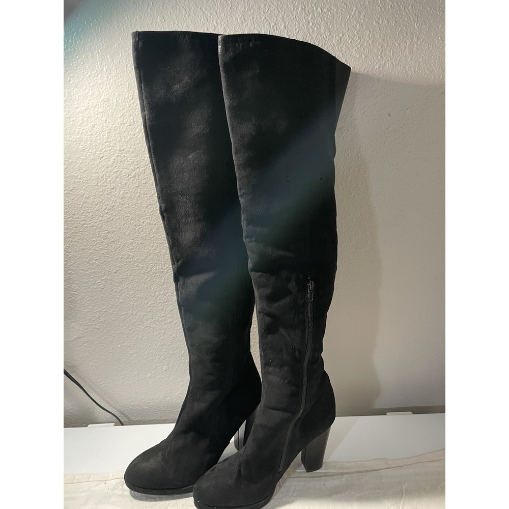 Baker's Women's Black Knee High Boots Faux Suede Zip Round Toe Block Heel 8
